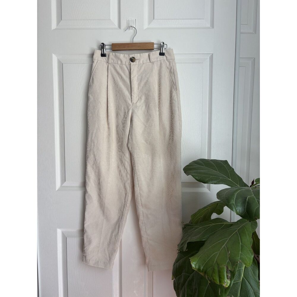 GU Pleated Corduroy Trousers Pants in Ivory Cream Size M
